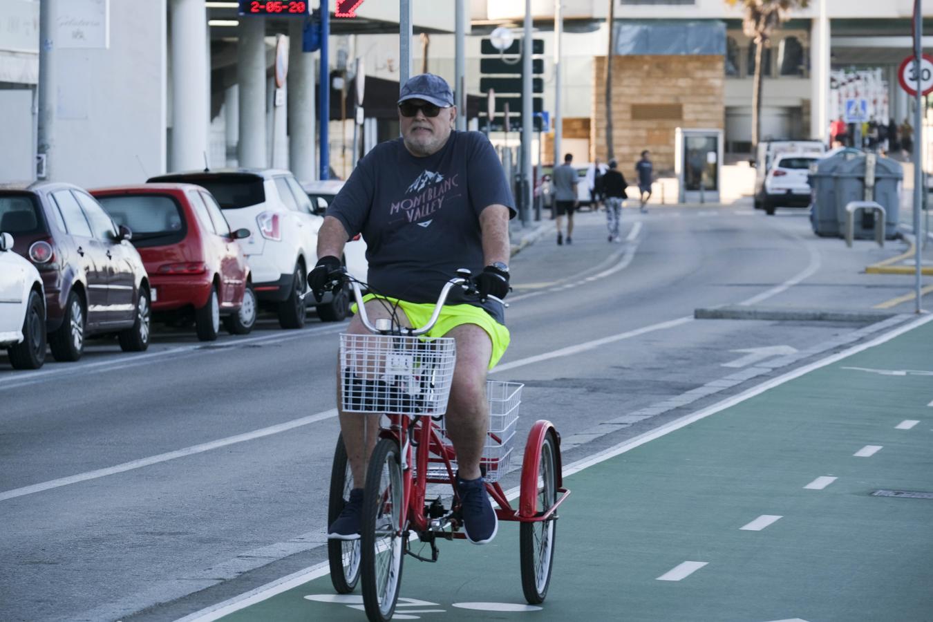 Así ha sido la primera salida de deportistas y mayores a la calle