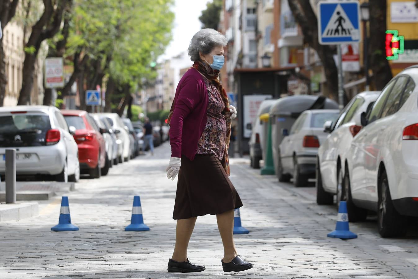 «Buen funcionamiento» del primer día de peatonalización de grandes vías en Sevilla