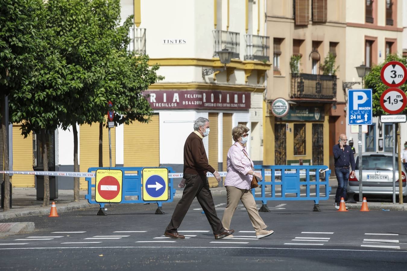 «Buen funcionamiento» del primer día de peatonalización de grandes vías en Sevilla