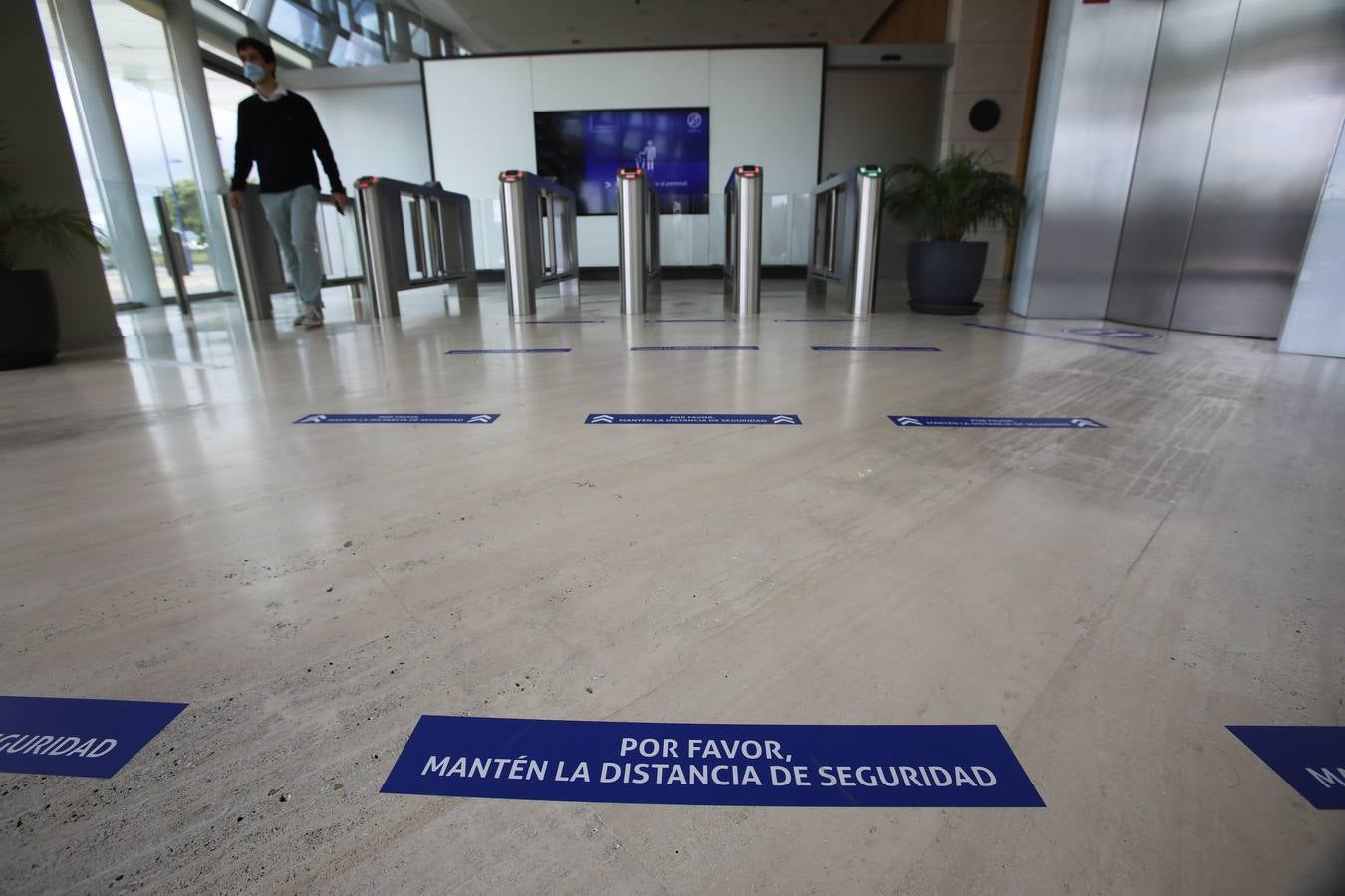 En imágenes, las medidas de seguridad tomadas en Torre Sevilla contra el coronavirus