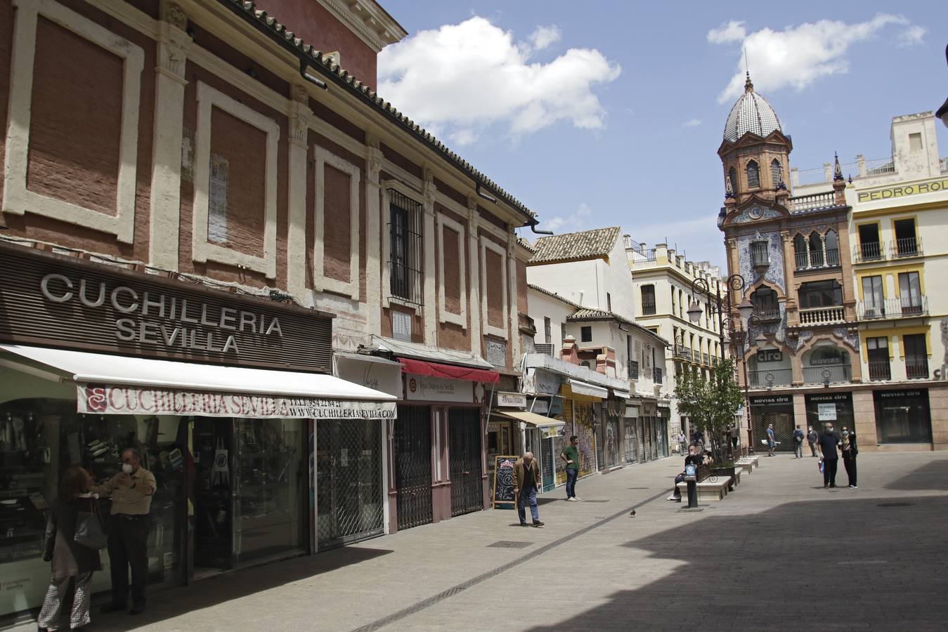 En imágenes, ambiente en el Centro durante la primera fase de la desescalada