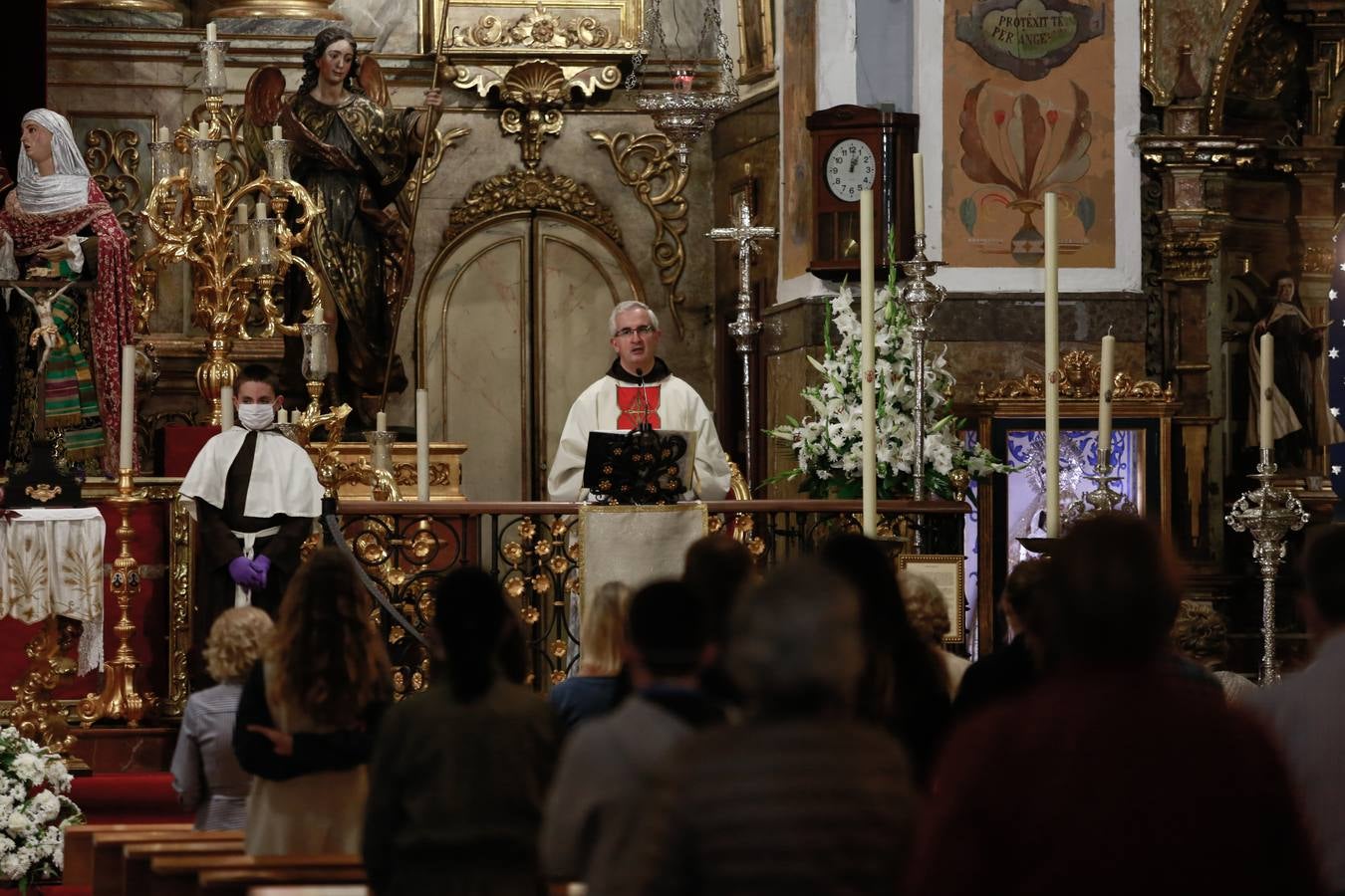 Primer domingo de misas en Sevilla durante la fase 1