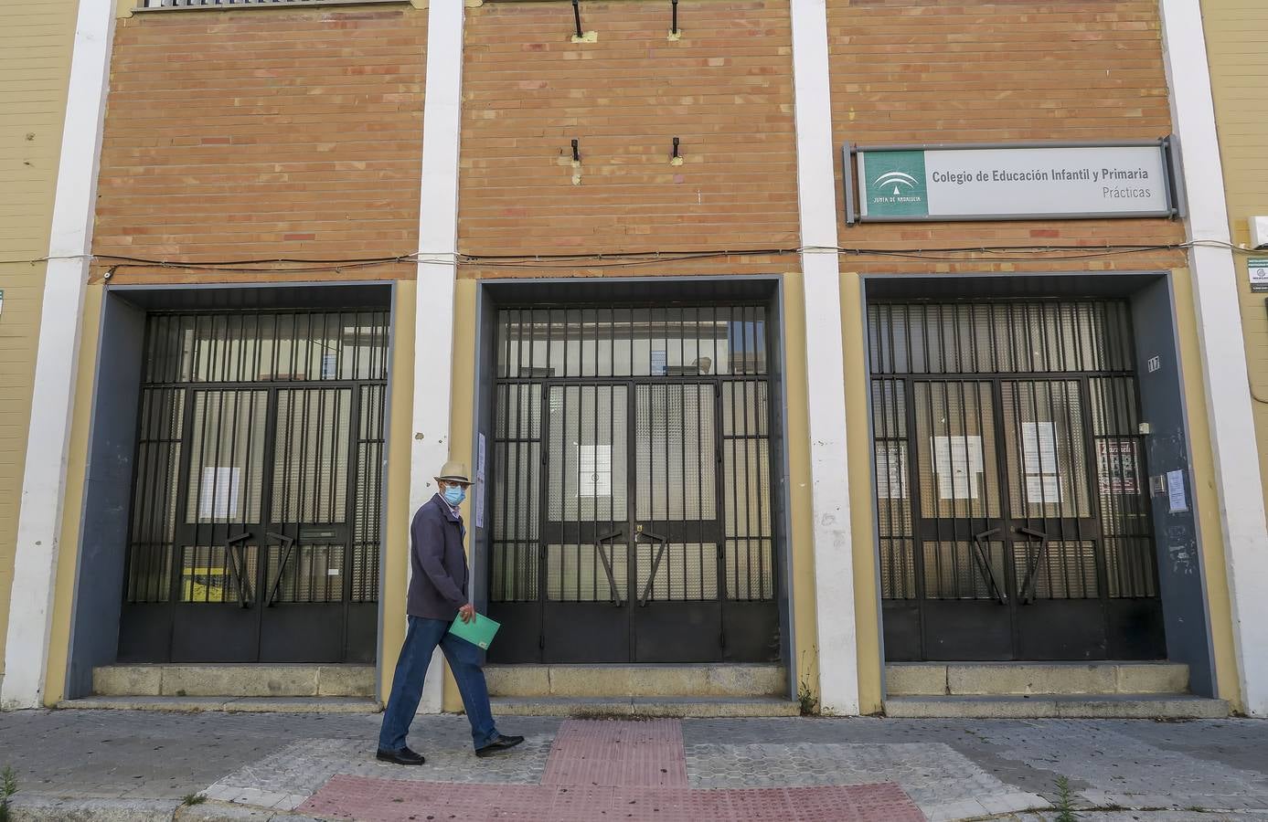 En imágenes, los colegios de Sevilla abren sus puertas para iniciar la escolarización