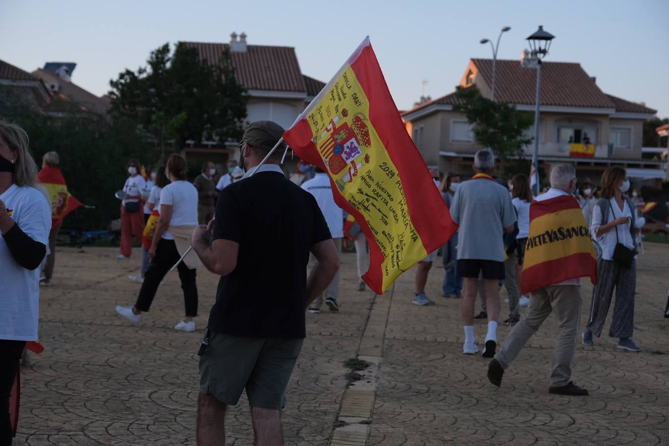 FOTOS: Cacerolada en El Puerto de Santa María contra la gestión de Pedro Sánchez