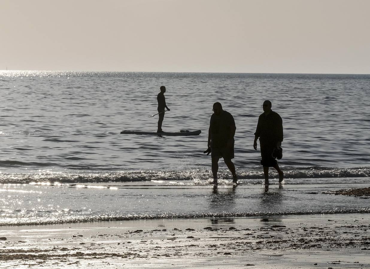 FOTOS: Cuenta atrás para disfrutar un poco más de las playas de Cádiz