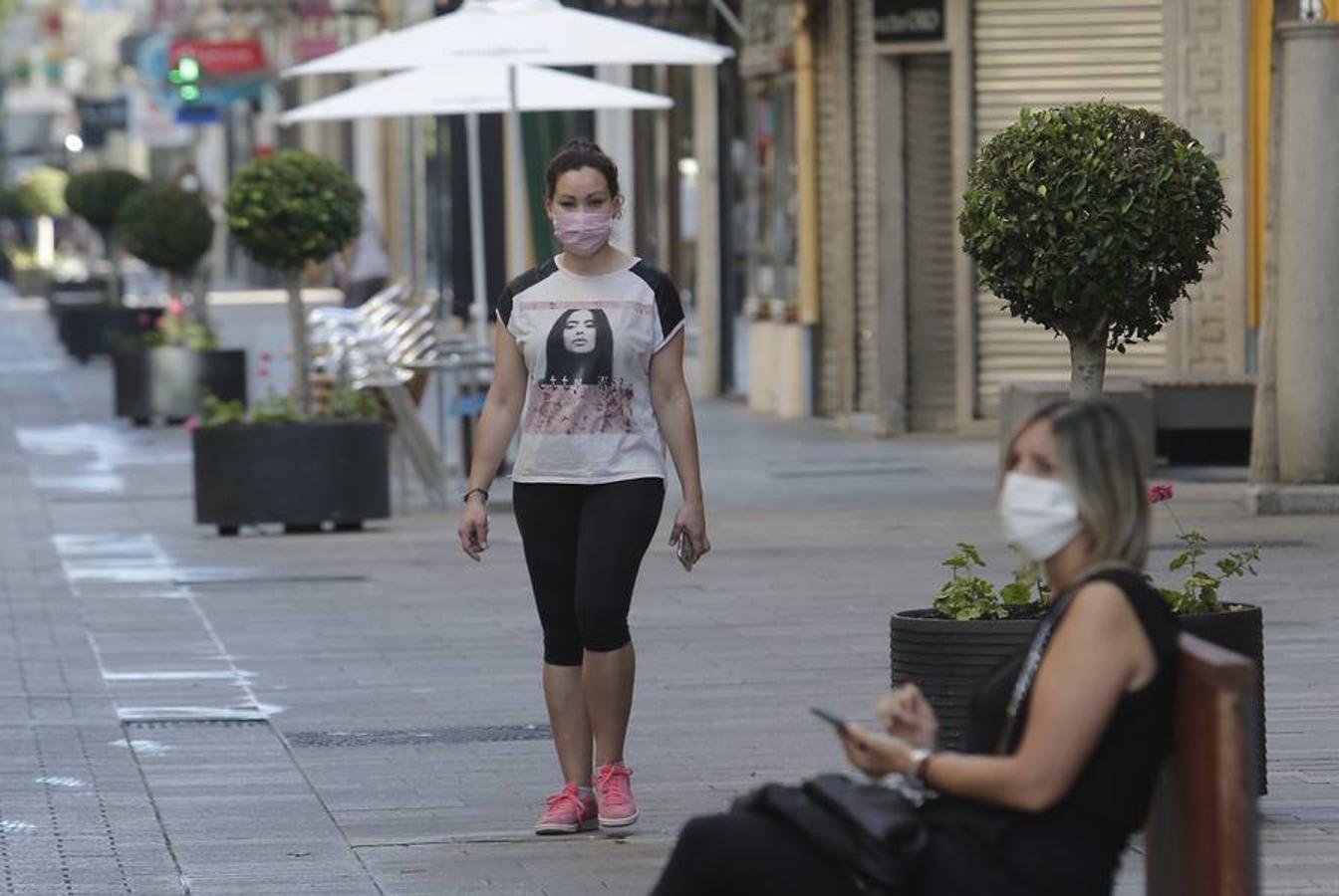 El primer día de mascarillas obligatorias en Córdoba, en imágenes