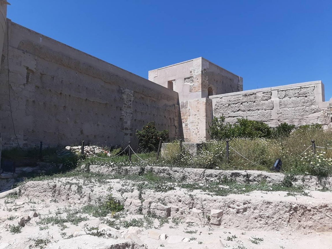 Las obras del Castillo del Castro del Río, en imágenes