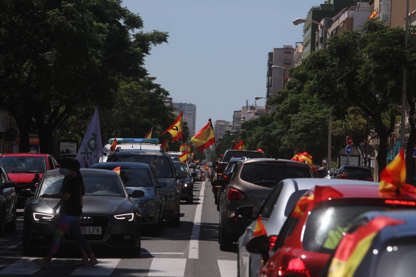 FOTOS: La caravana de Vox en Cádiz pide la dimisión de Sánchez