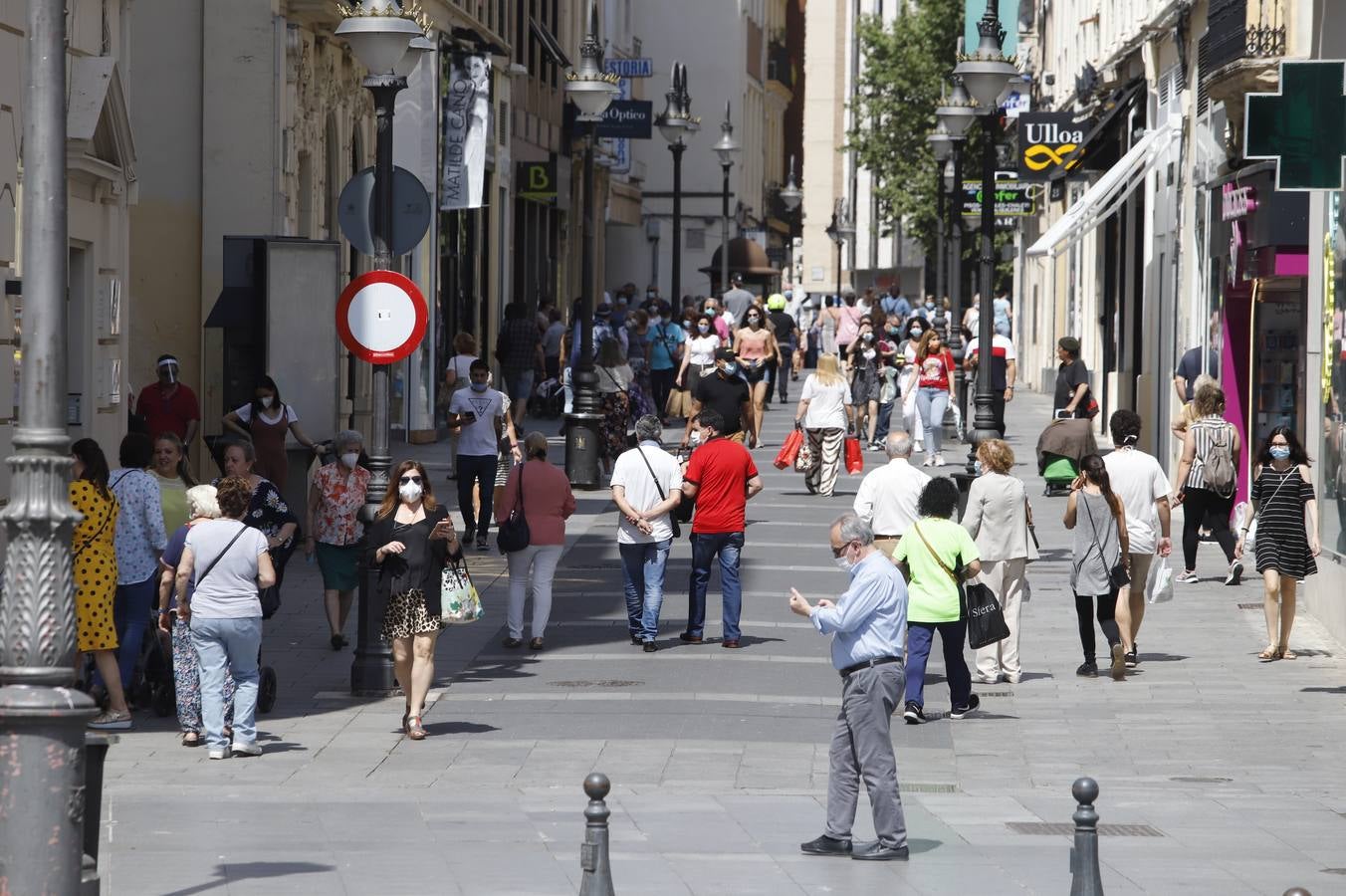 El ambiente en la calle el primer día de la fase 2 en Córdoba, en imágenes