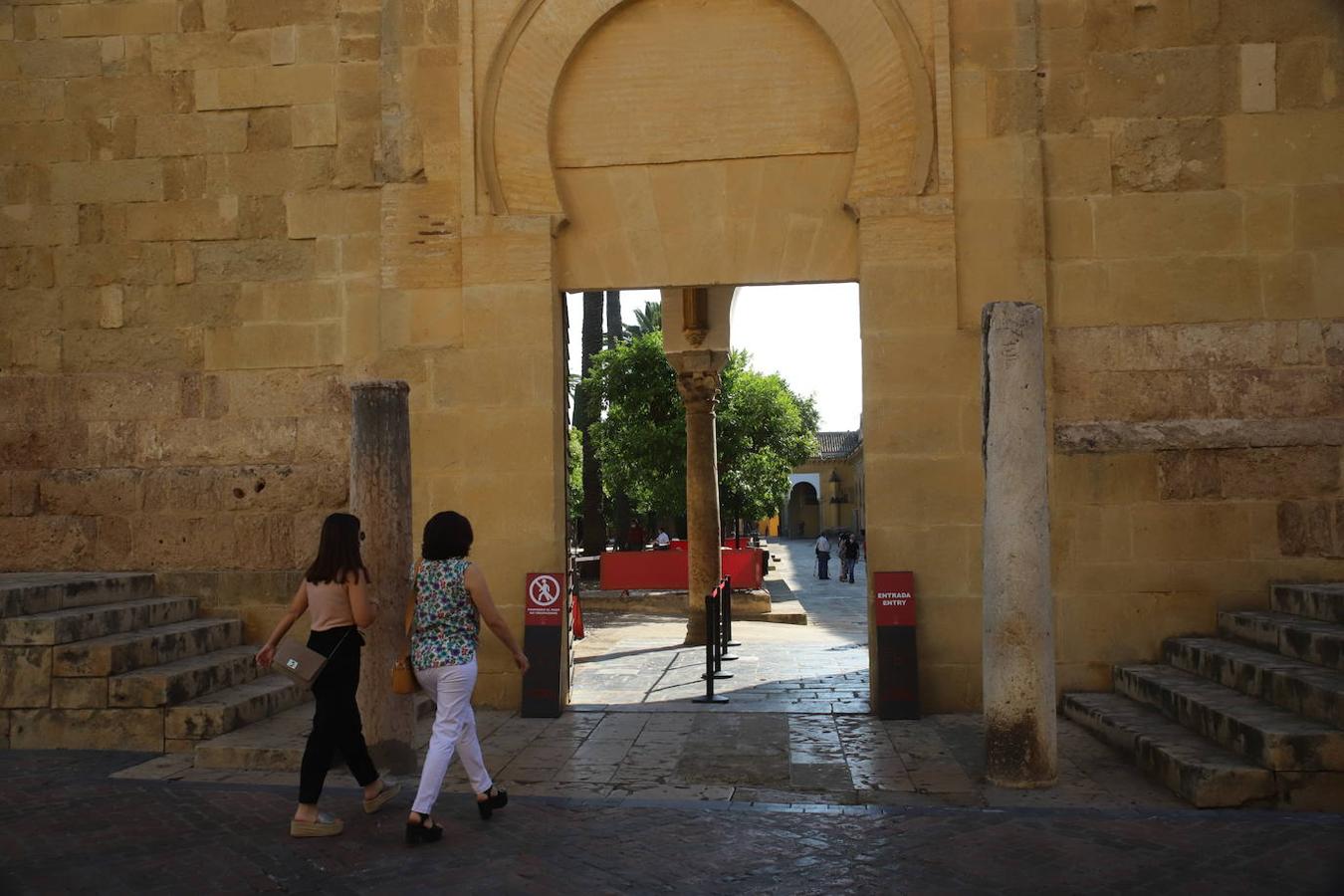 La reapertura de la Mezquita-Catedral de Córdoba, en imágenes