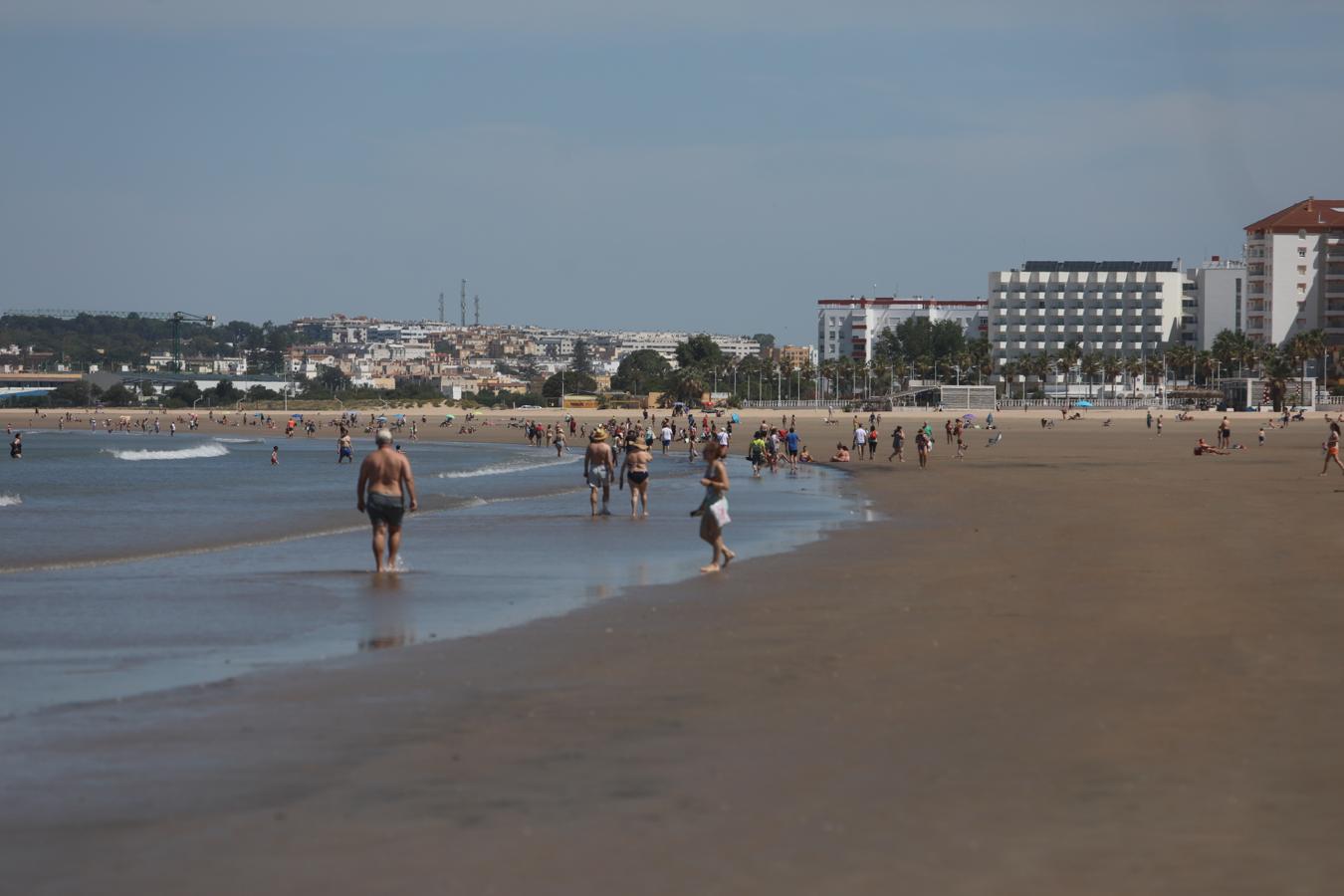 FOTOS: Así vive Cádiz el primer día en la fase 2