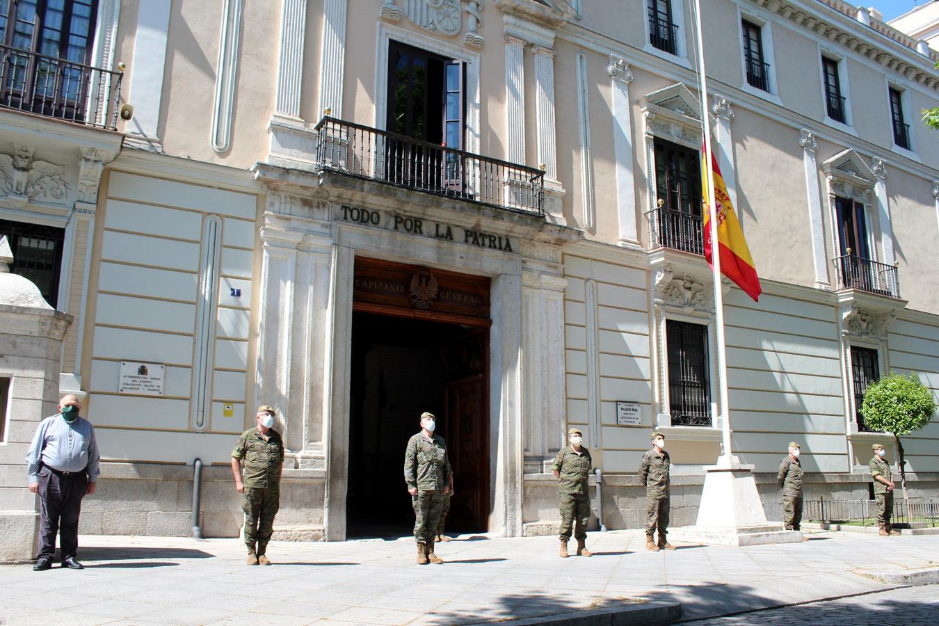 Las imágenes de los homenajes a las víctimas del Covid-19 en Castilla y León