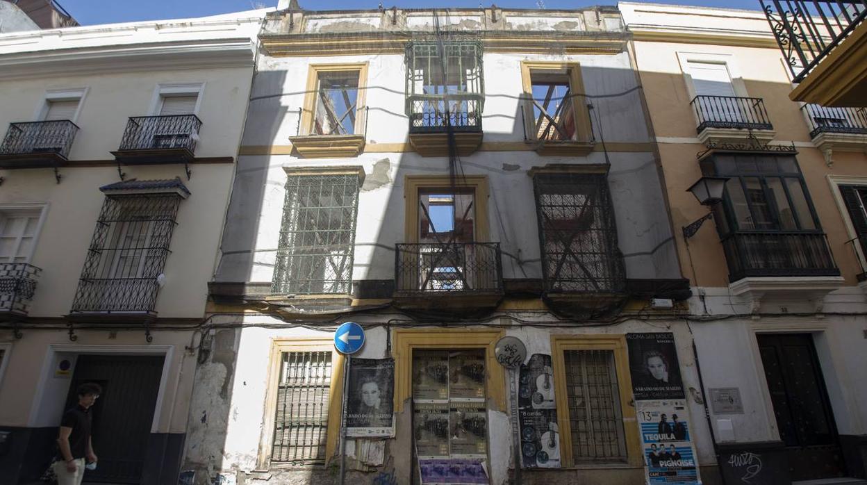 Repaso al estado de abandono de  casas con gran valor patrimonial en Sevilla