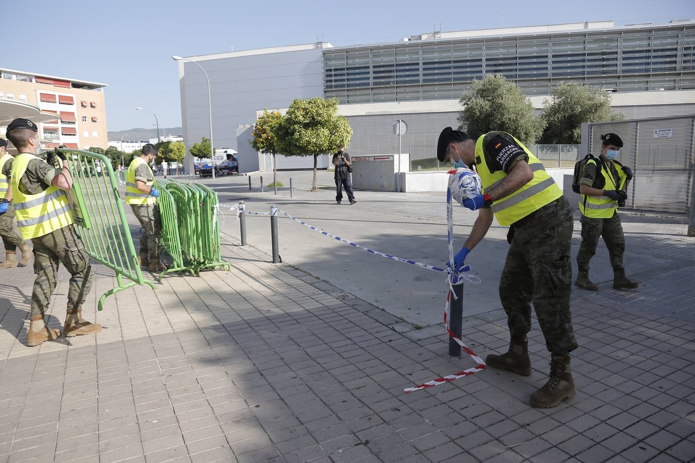 La retirada del dispositivo para los test en las Setas en Córdoba, en imágenes