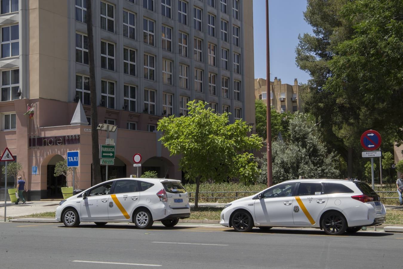 Muchos negocios en Sevilla, afectados  por el teletrabajo