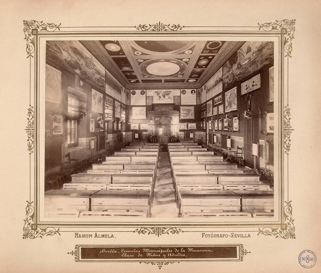 Escuelas municipales de la Macarena. 