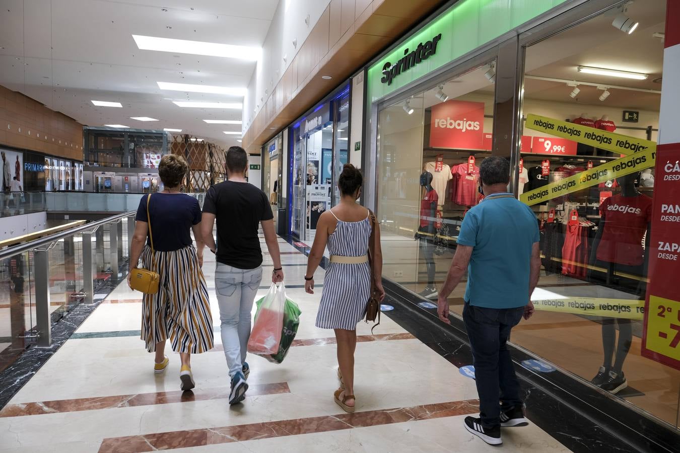 Los centros comerciales de Cádiz refuerzan sus medidas de seguridad por la alerta sanitaria