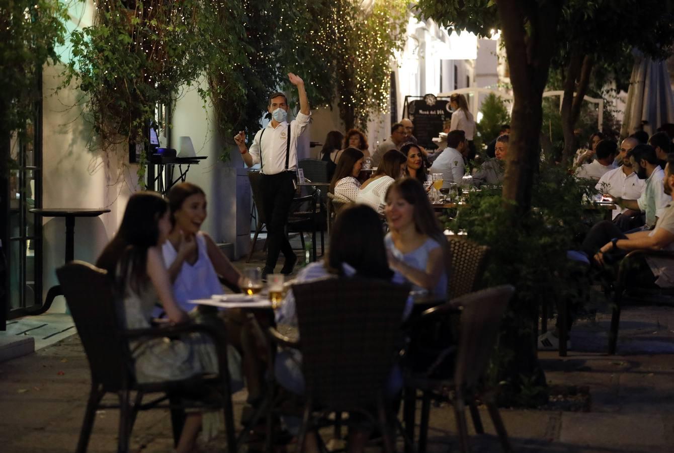 El ambiente de la desescalada en las terrazas de la Ribera de Córdoba, en imágenes