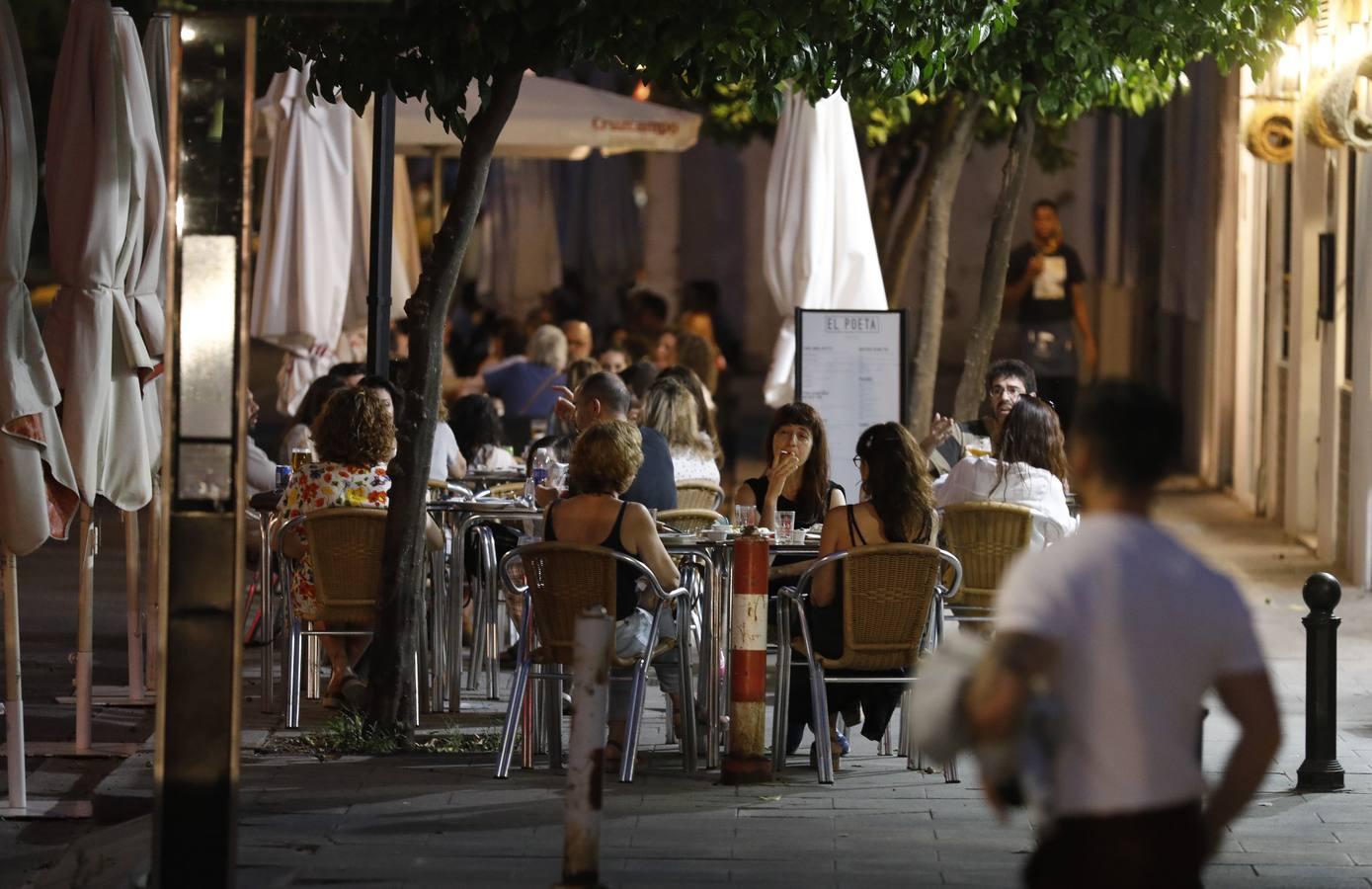 El ambiente de la desescalada en las terrazas de la Ribera de Córdoba, en imágenes