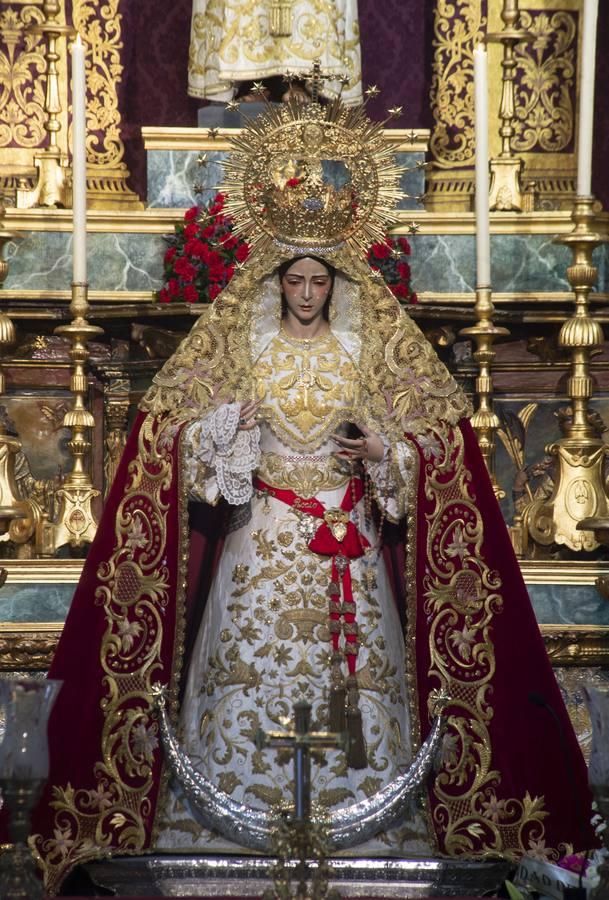 La Virgen del Rocío, en el día de su festividad