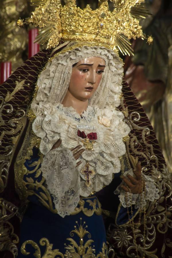 El altar del décimo tercer aniversario de la coronación de la Virgen de la O