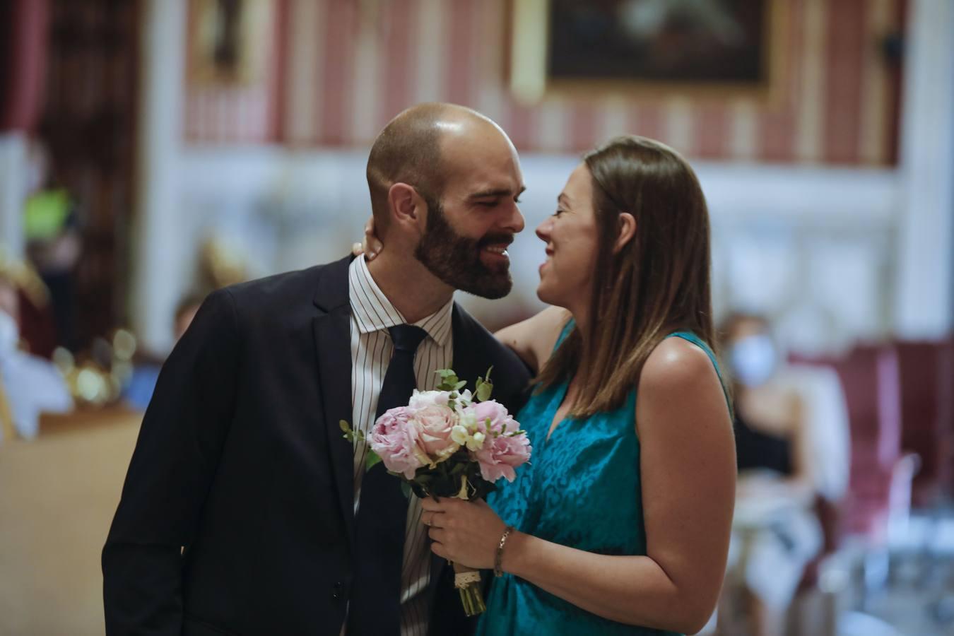 Primera boda en el Ayuntamiento de Sevilla tras la pandemia del coronavirus