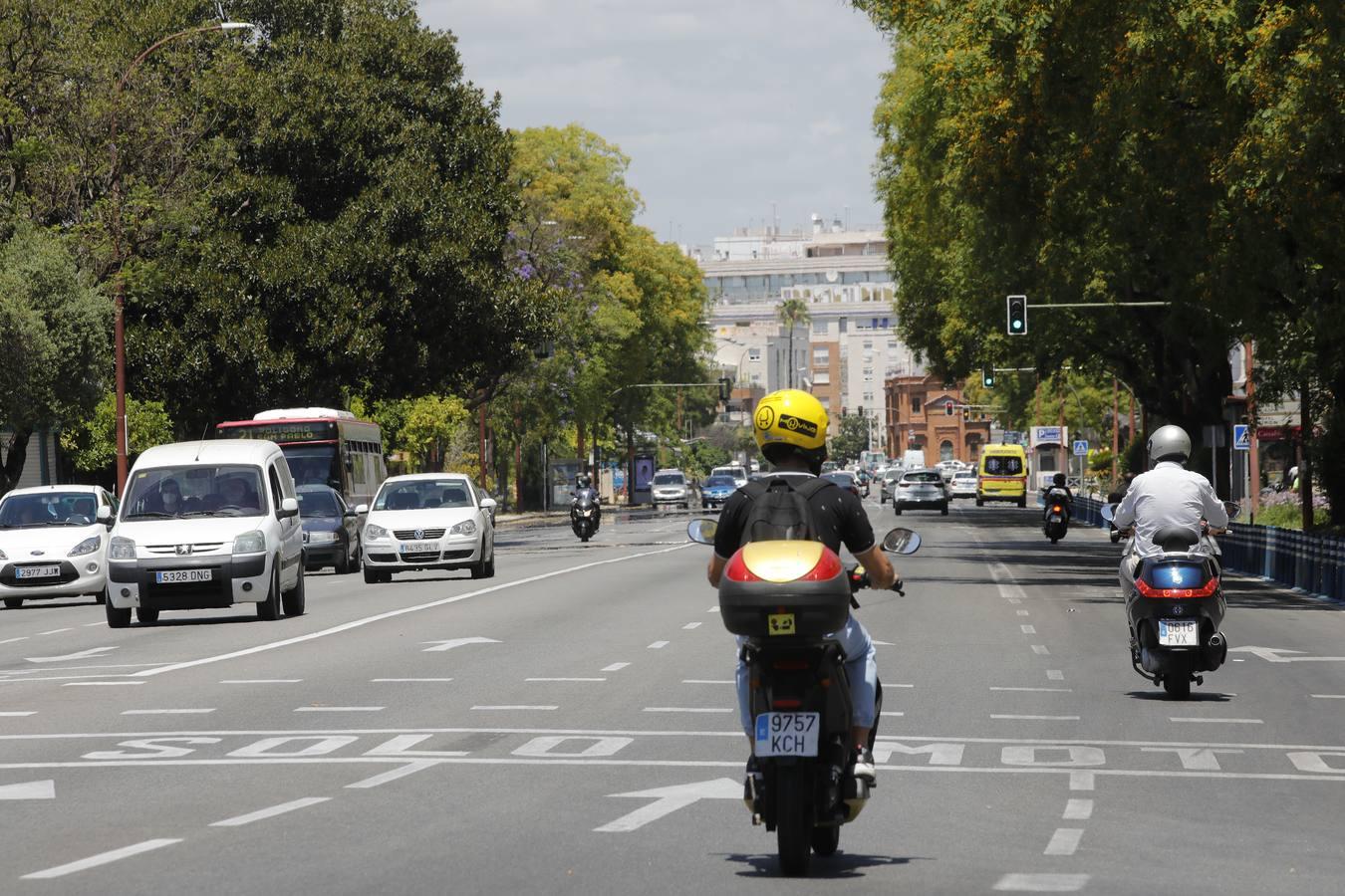 En imágenes: Sevilla, otra vez con atascos con la desescalada