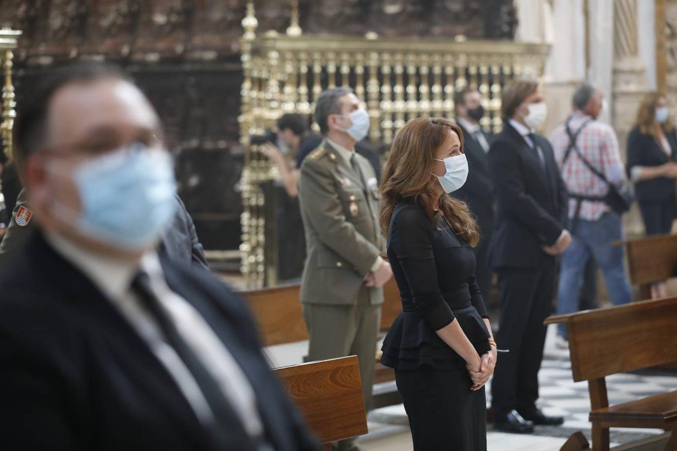 La misa del obispo de Córdoba por los fallecidos por el coronavirus, en imágenes