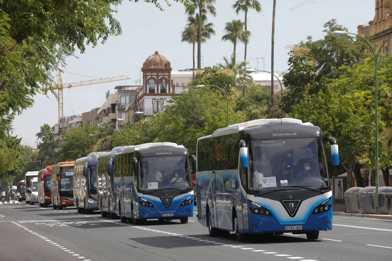 El sector del autocar se moviliza en Sevilla