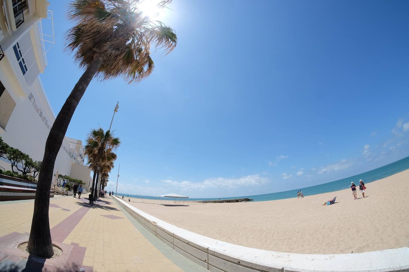 Tranquilidad en la playa de la Costilla de Rota