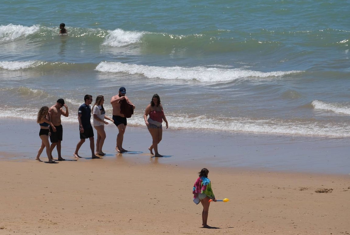 Tranquilidad en la playa de Regla en Chipiona