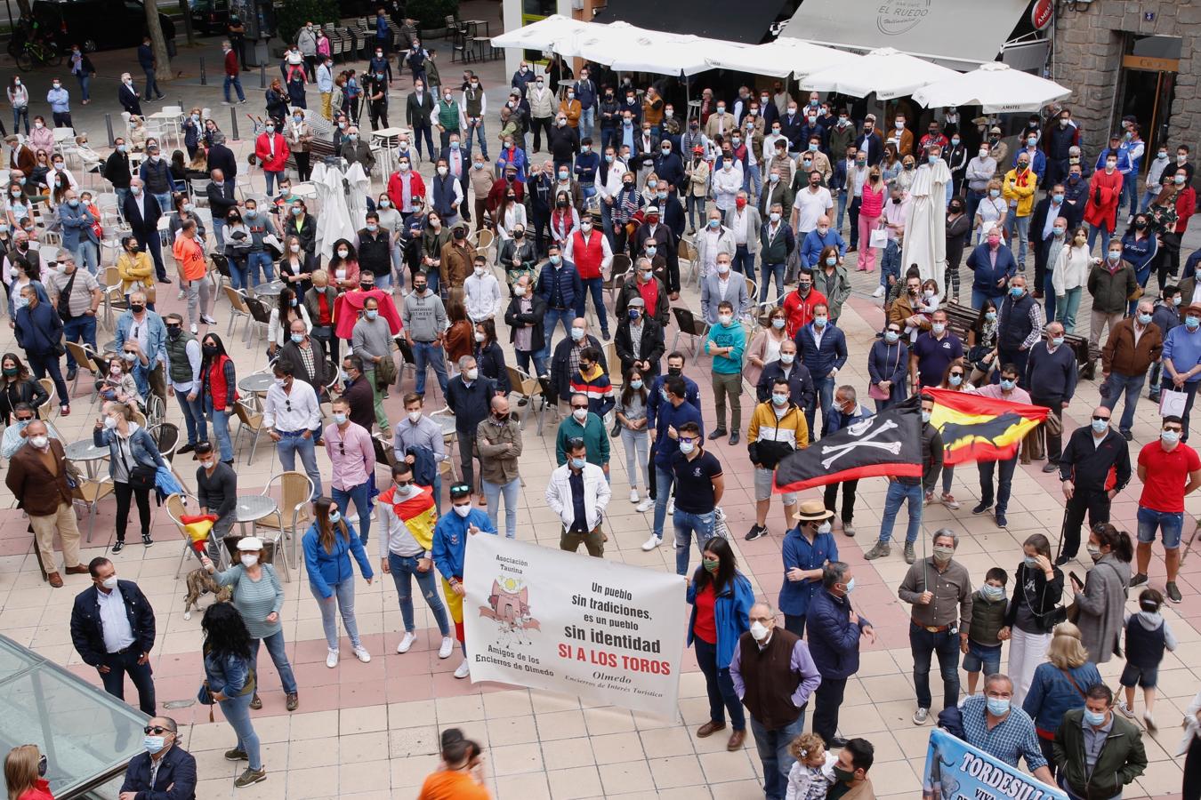 Concentración en Valladolid para apoyar el mundo del toro. 