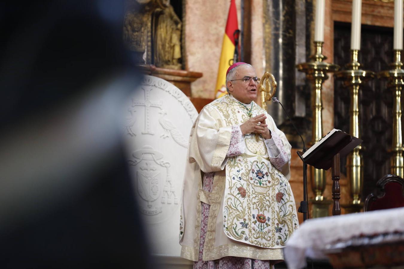 El Corpus Christi recorre la Catedral de Córdoba en una procesión inédita