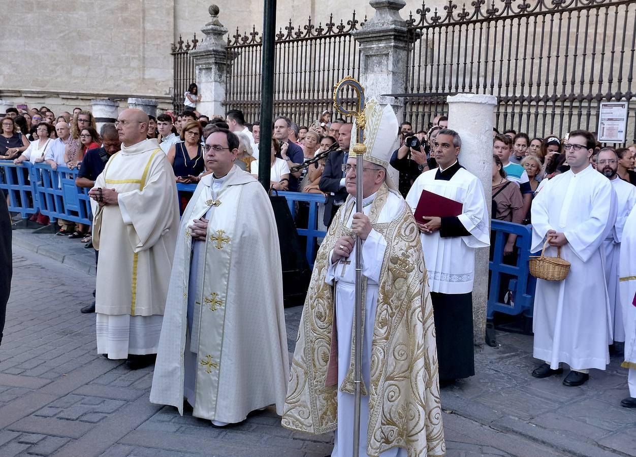 Fotogalería de Santiago Gómez Sierra en las hermandades de Sevilla