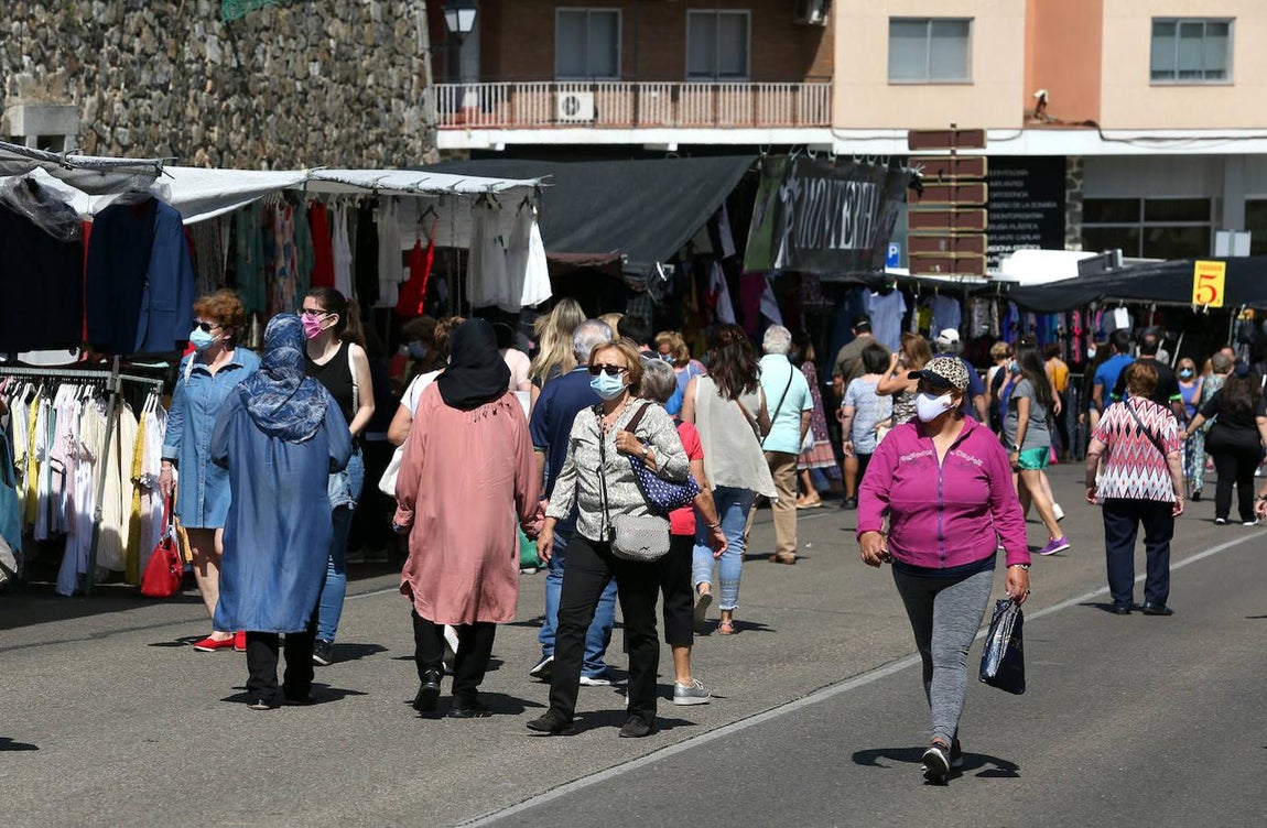 Un «Martes» con mascarillas: en imágenes
