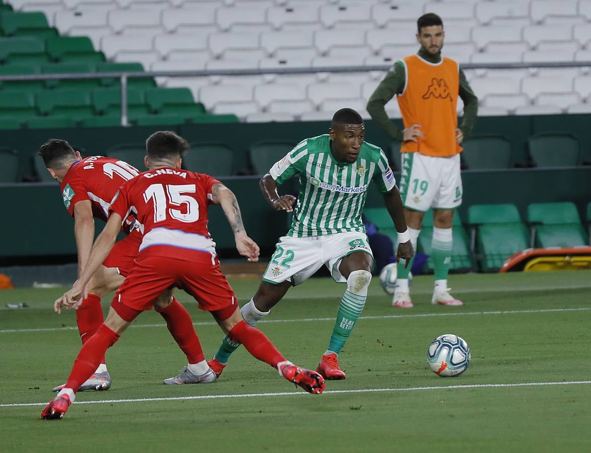 En imágenes, el Betis-Granada en el Villamarín