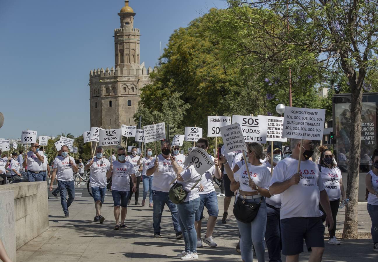 Los feriantes continúan con sus protestas en Sevilla