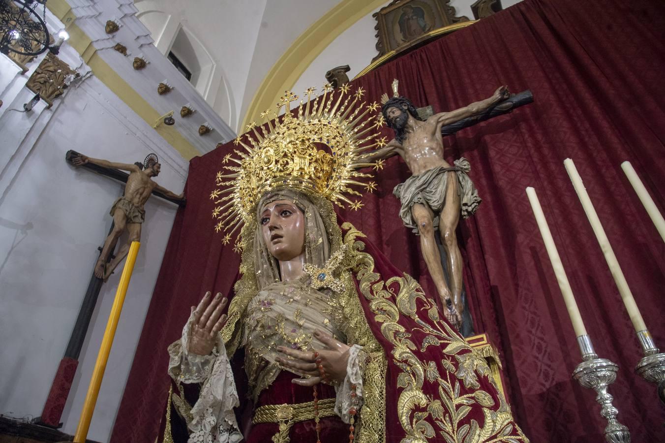 Los titulares de Montserrat en su capilla