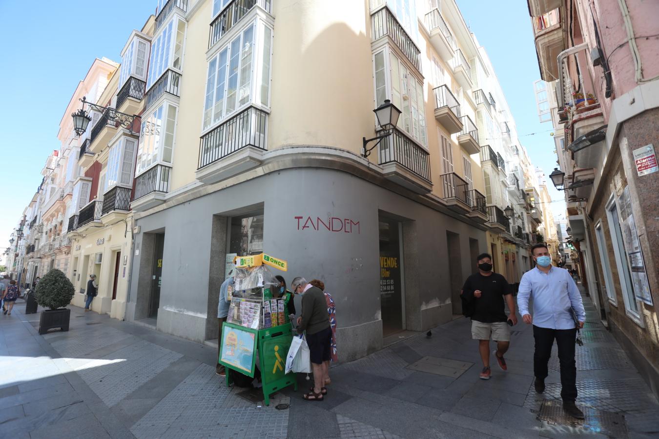 FOTOS: El comercio en Cádiz, en declive