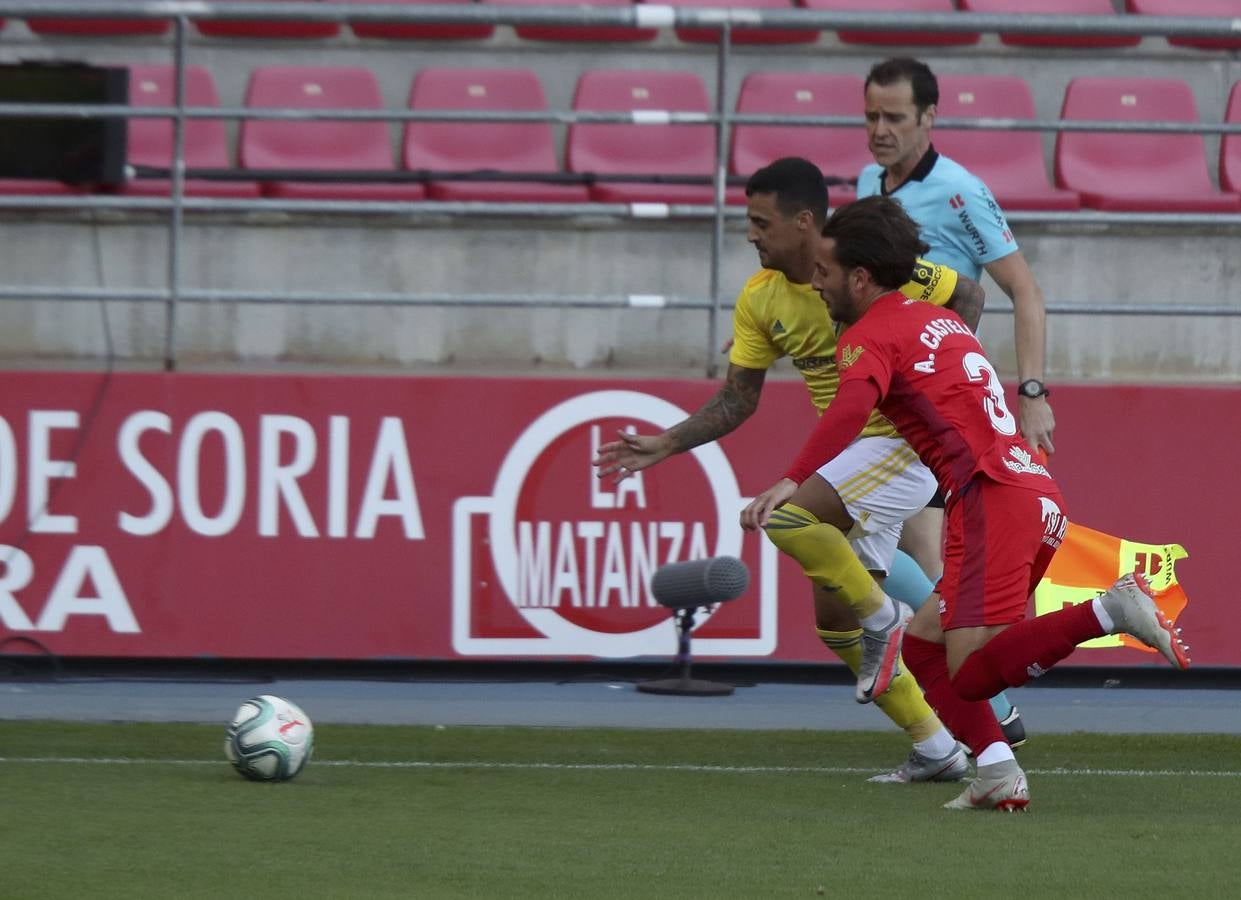 FOTOS: Numancia - Cádiz CF en Soria