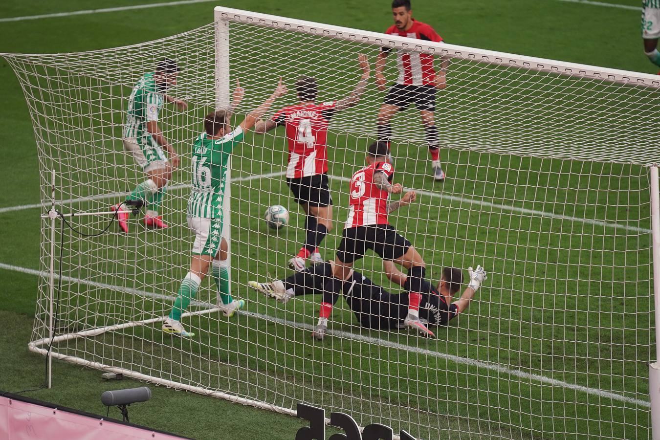 Partido Athletic de Bilbao - Betis, en imágenes