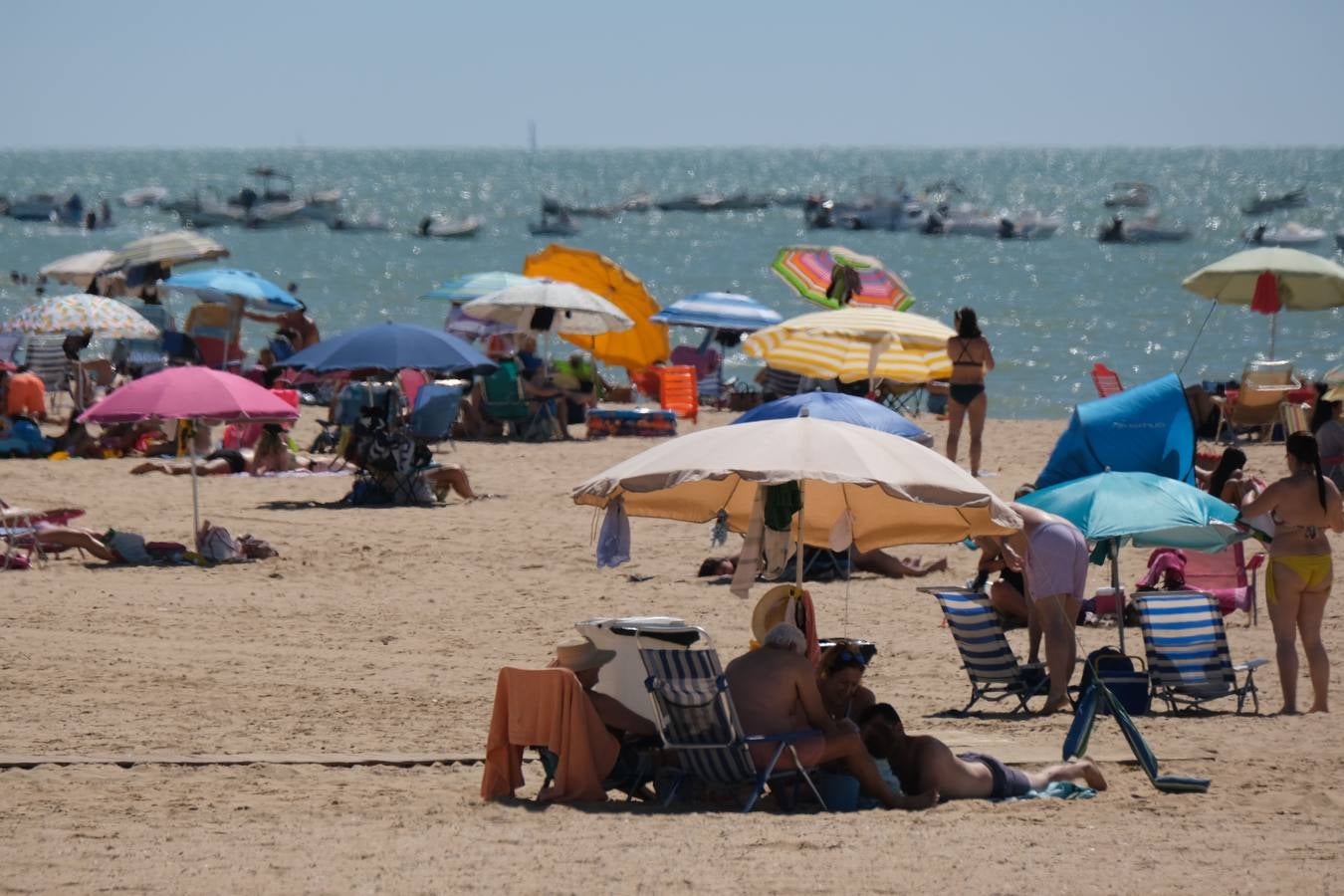 Tranquila jornada de playa en Sanlúcar de Barrameda