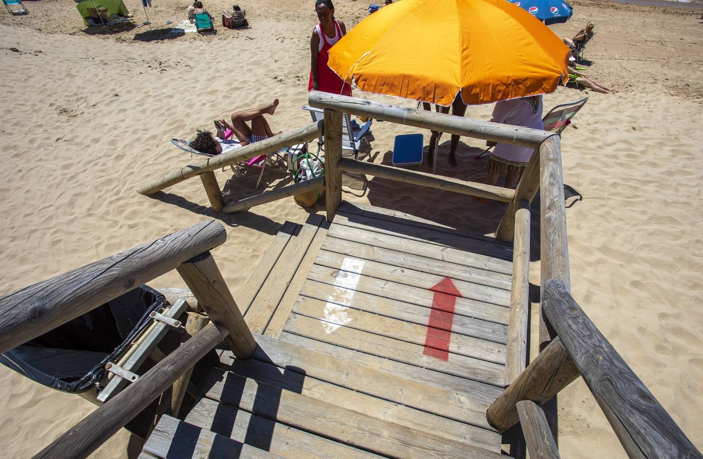 En imágenes, ambiente de la playa de El Portil