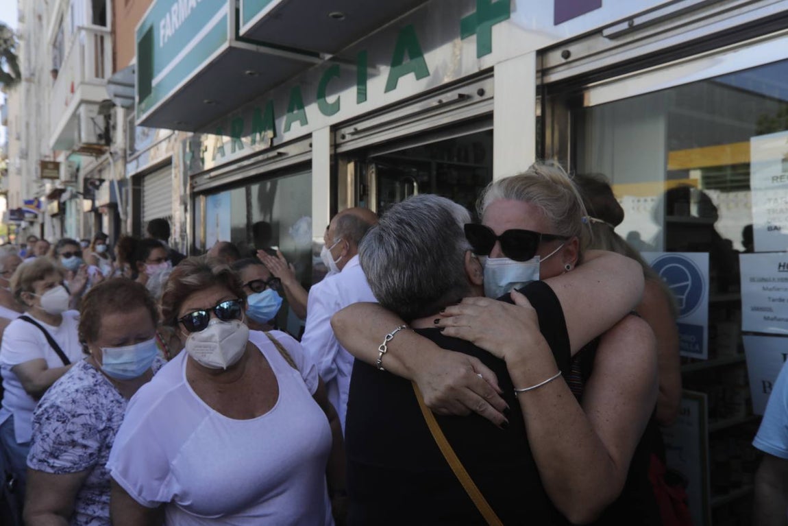 FOTOS: El recuerdo a Alfredo Díaz, el &#039;médico&#039; de Guillén Moreno