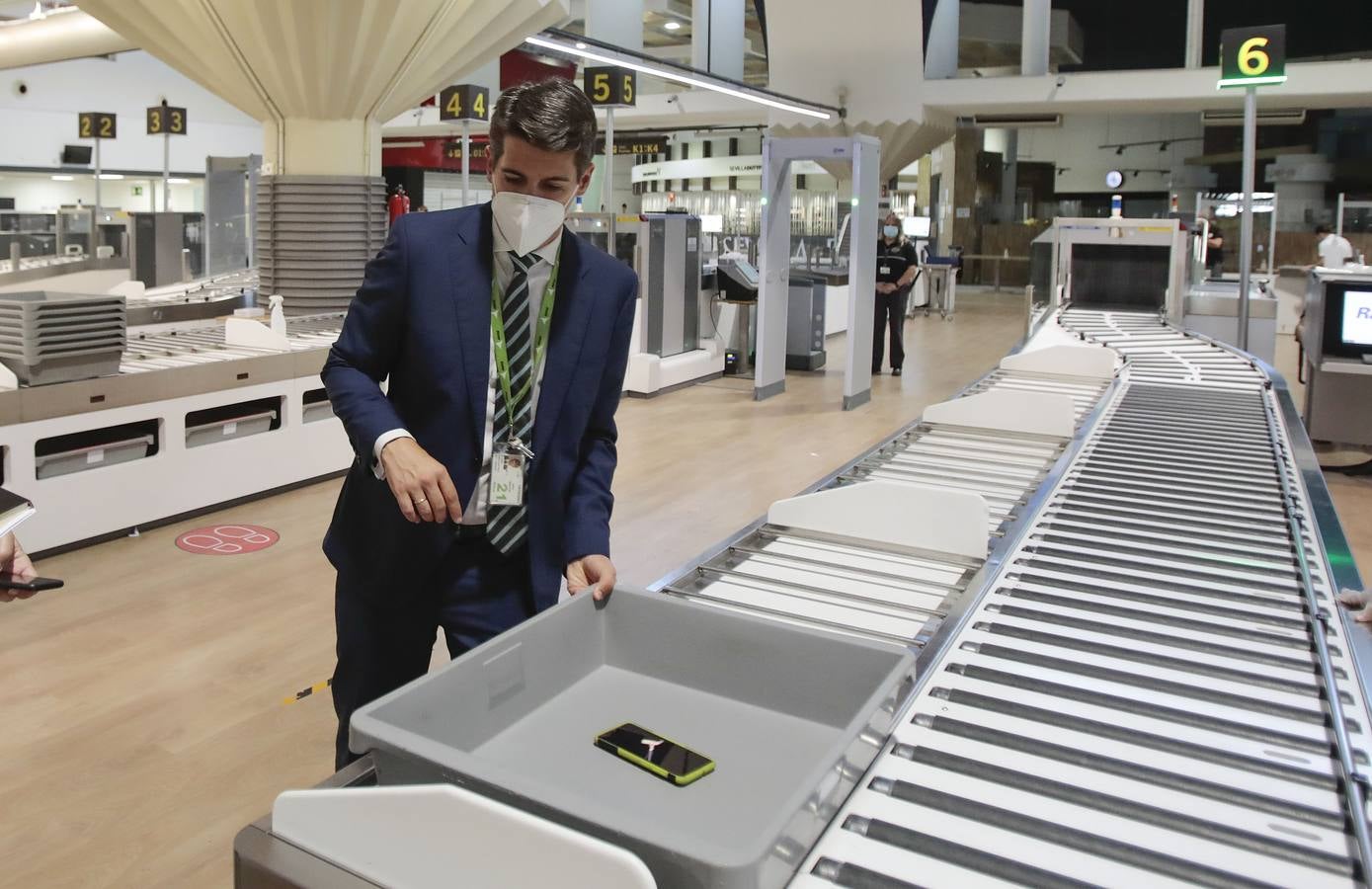 El aeropuerto de Sevilla regresa poco a poco a la normalidad con más actividad