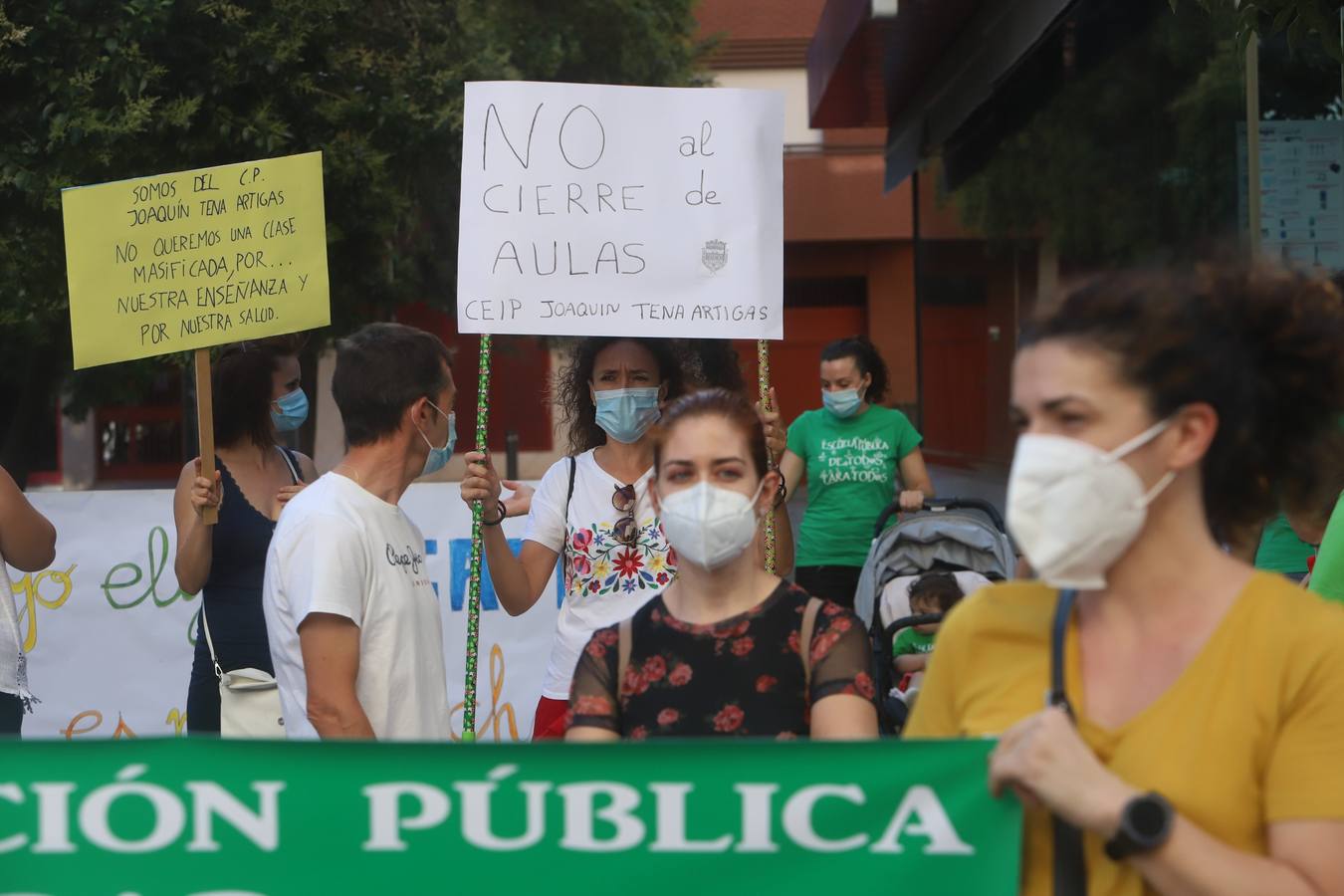 La protesta de padres y alumnos en Córdoba contra el recorte de unidades educativas