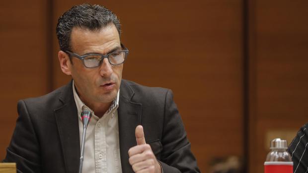 À Punt llamará a los valencianos a resintonizarla en el botón 9 del mando, del que «nunca debió salir»