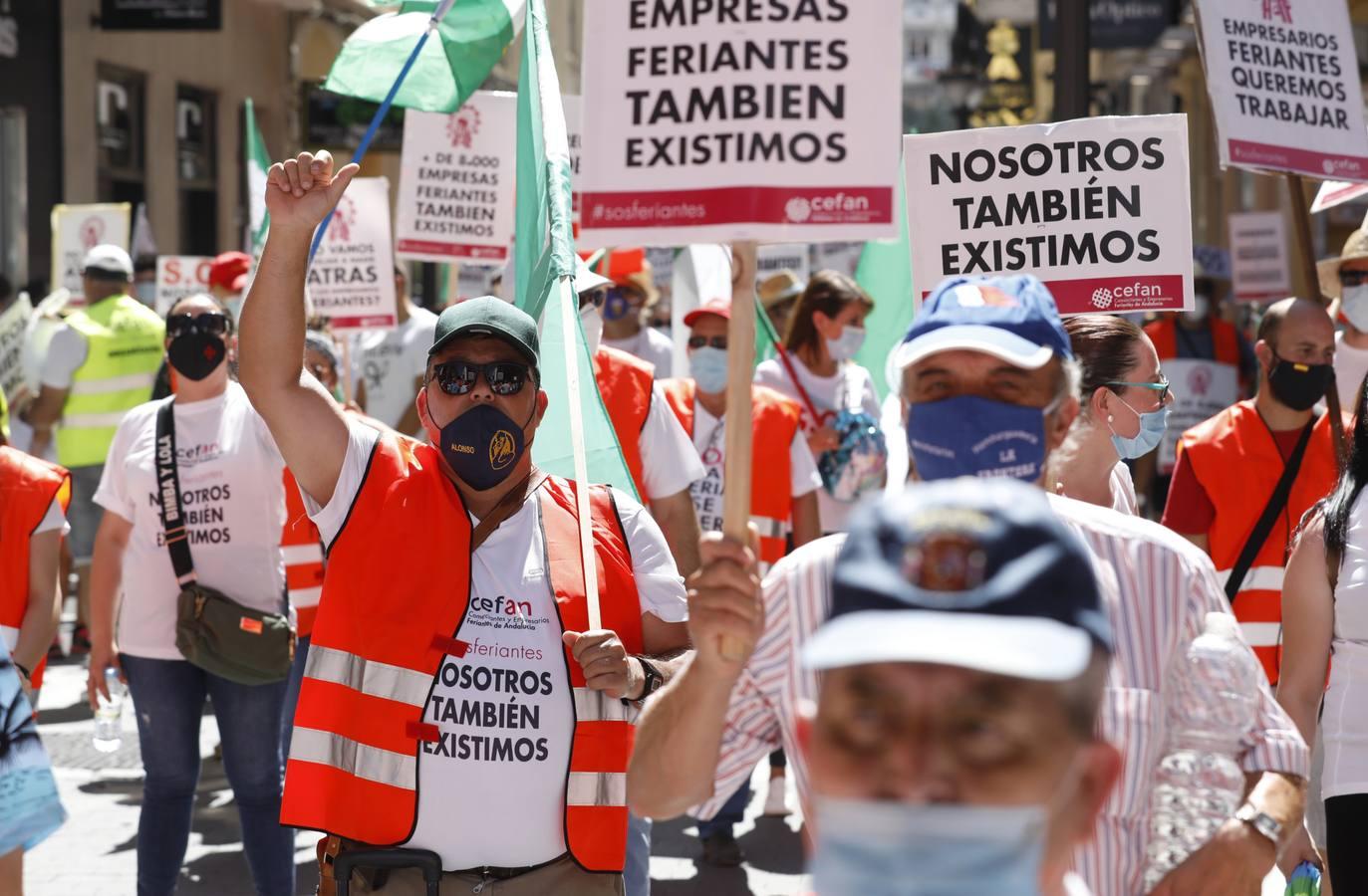 La protesta de los feriantes, en imágenes