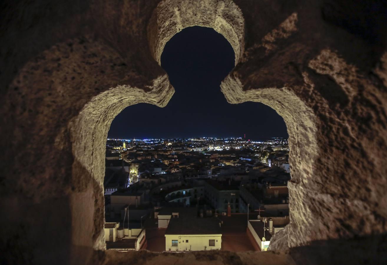 En fotos: la Catedral de Sevilla, bajo las estrellas