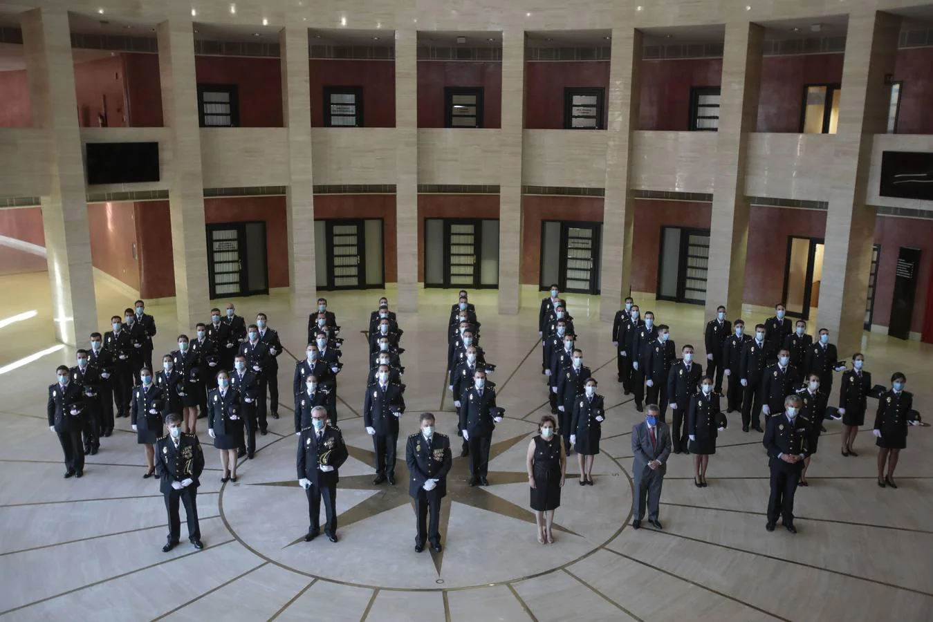 Sevilla acoge la jura de nuevos policías nacionales